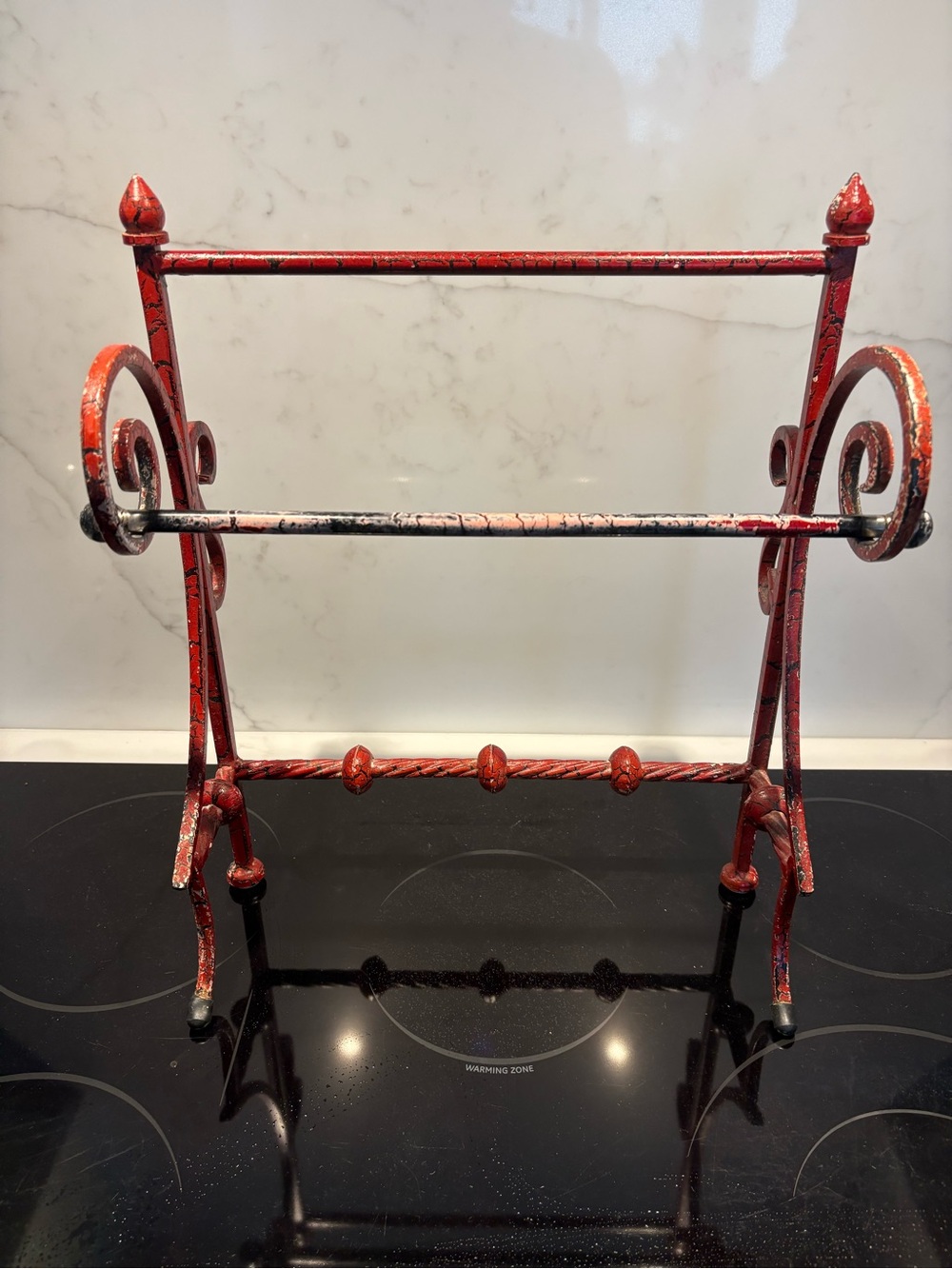 Vintage-Style Red Metal Towel Rack for Kitchen or Bar